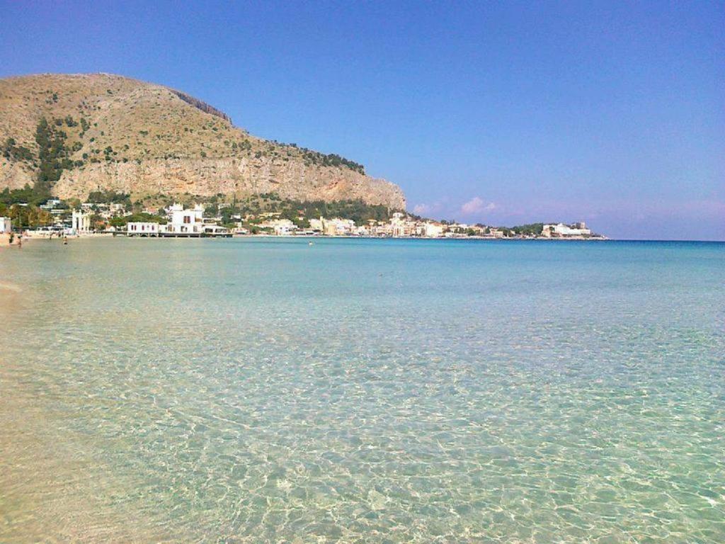 Apartment Mondello Rose House